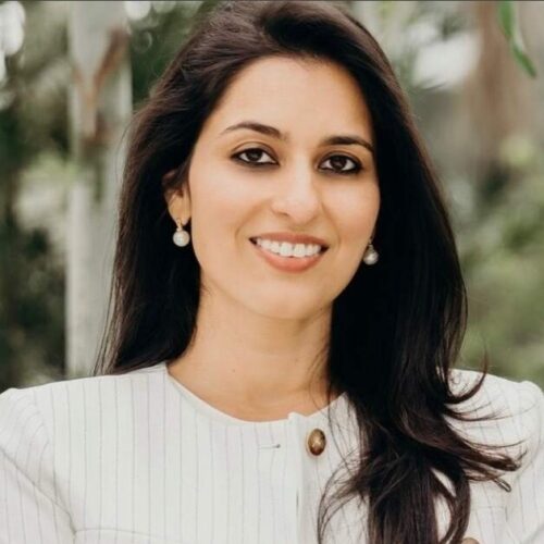 Pia Dandiya